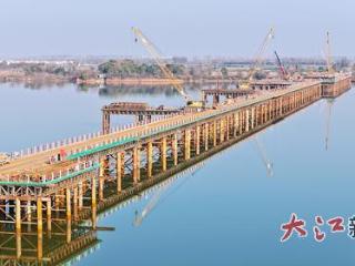 南昌塔进高速应用新技术抢工期