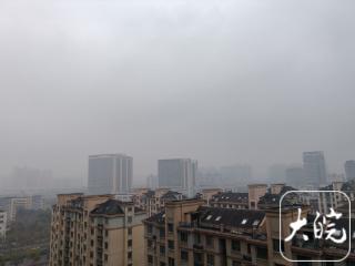 阴雨+大雾 安徽部分地区能见度差