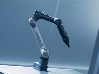 视源股份MAXHUB A3机械臂首支宣传片发布披露完整能力