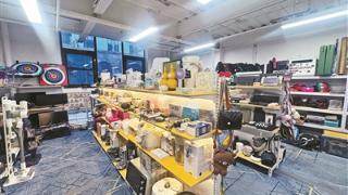 线下二手店为何圈粉年轻人？