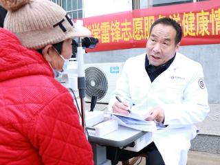 社会主义核心价值观“五个融入”|郯城县胜利镇开展“学雷锋志愿服务 送健康情暖万家”主题义诊活动