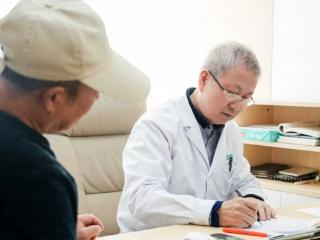 专注白癜风临床诊治 刘云涛主任为患者点亮康复希望