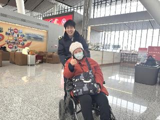 新春走基层 | 曹燕：用坚守点亮春运回家路