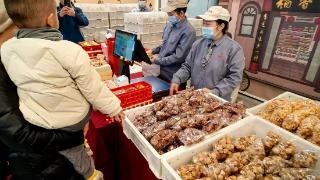 新春走基层 | 新春市集“烟火气”升腾