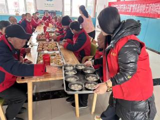 无棣县西小王镇开展“情系桑榆晚 元宵别样暖”文明实践活动