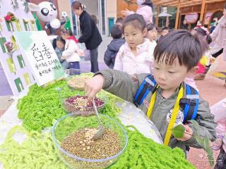 童心绘春启新程！新稚雅幼儿园开学了