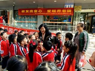 她用半生时光诠释“守护”丨春风有信