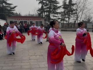 徐家楼街道：民俗巡游闹元宵 文化惠民暖人心