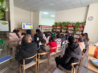 培育和践行社会主义核心价值观丨徐家楼街道梅山社区开展“春启书香·绿书签”阅读会