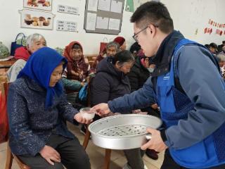 文荟苑社区：暖心汤圆话团圆，反诈宣传护平安