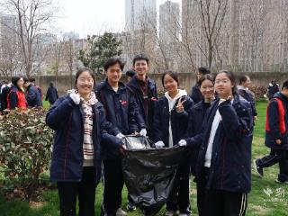 荆楚开学联播丨新学期，我们一起学雷锋！