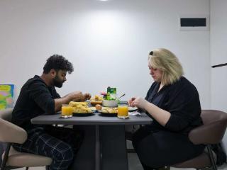 此心安处丨我们在郑州，把日子过成“混搭”