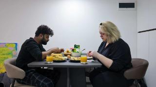 此心安处丨我们在郑州，把日子过成“混搭”