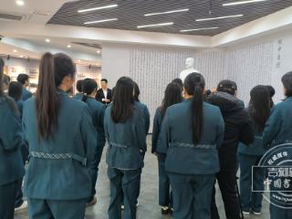 精准施策上好开学第一课 凝心聚力启航育人新征程