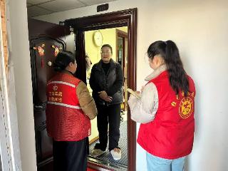 中联社区开展群众身边事登记 特殊群体享关怀