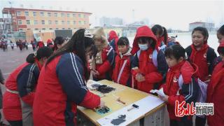 秦皇岛市卢龙县各小学上好开学第一课