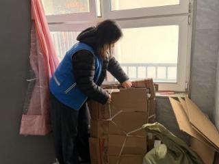 济宁市任城区南张街道满庄社区开展节后杂物堆积专项排查整治行动