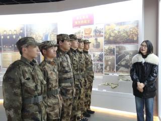 淄博市淄川区钟楼街道组织应征青年开展红色教育活动