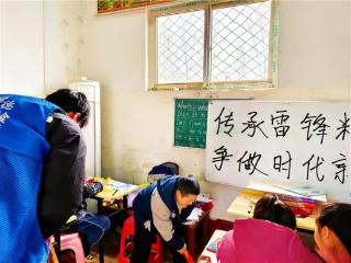 聊城大学药学与食品工程学院举办“青春学雷锋，志愿伴我行”社区实践活动