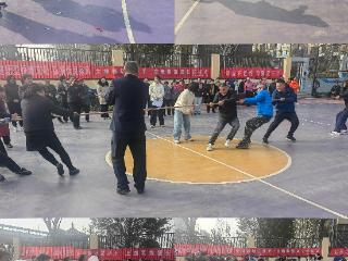 邻里共赴约 巾帼庆三八 上高街道魏家庄开展迎“三八”趣味运动会活动