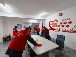 烟台高新区行政审批服务局深入社区开展学雷锋志愿服务活动