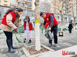 石家庄市东三教小学开展学雷锋志愿服务活动