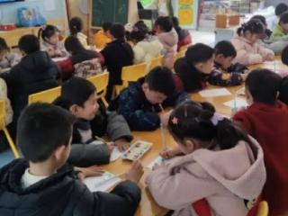 余干县第一幼儿园开展“三八”国际妇女节主题活动