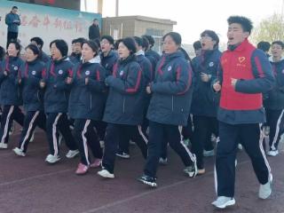 贯彻健康第一理念 淄博十中在行动