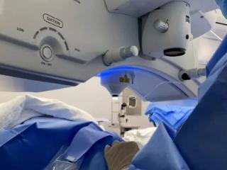 郑州尖峰眼科医院：为上班族定制专属摘镜方案