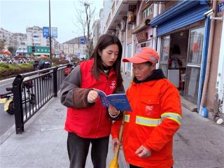 浙江嵊泗：以青春为笔，书写服务与宣讲的诗行