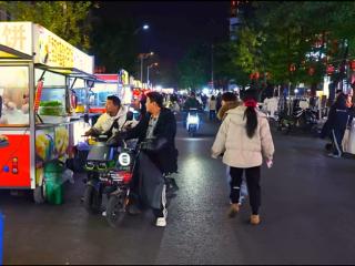 潍坊：依法设置便民摊点群274处，规范摊位19123个