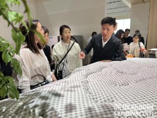 2025深圳家居设计周启幕 伊丽丝床垫120周年典藏款发布