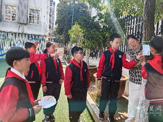 滴水少年践初心 长港路小学开展“学雷锋”活动