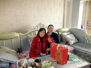 “把银行柜台搬到您家”——工行铜仁延新路支行以暖心服务破解特殊群体金融难题