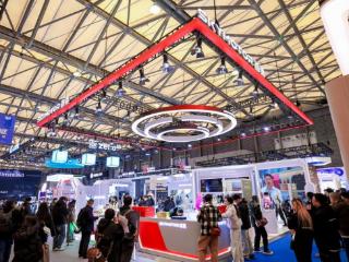 定义未来出行：首驱科技携“全维首创”技术正式登陆AWE2026