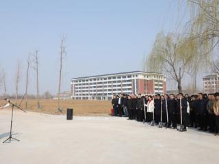 齐鲁医药学院开展3·12植树节主题活动