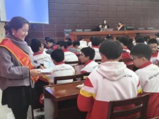 阳光财险铜仁中支深入开展“3·15”金融消保宣传活动 多措并举守护消费者权益