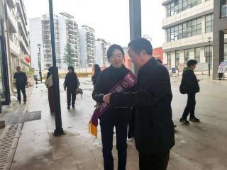 守好养老钱 安全享晚年--光大银行毕节分行“3·15”金融宣教走进老年大学