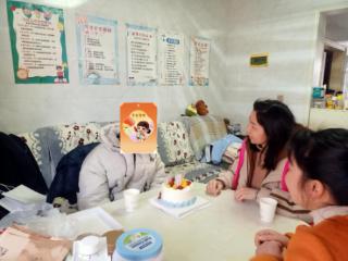 奉新县北门社区：爱心暖童心 守护伴成长