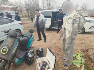 电动车没电就去偷，一夜狂逃600里——俩蟊贼次日上午在宾馆落网