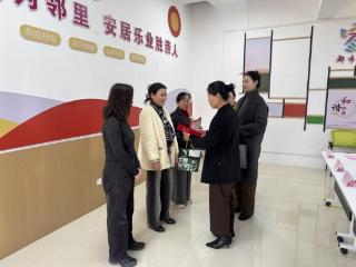 济南市莱芜区凤城街道都市花园社区：舞韵传情 志愿暖心