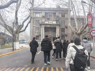 撞车了！国内两大少年班同时开考