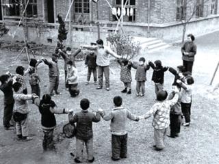 从幼儿园陪伴到古稀之年 “老杭大宿舍发小”第十六次聚会 昨天来了71位