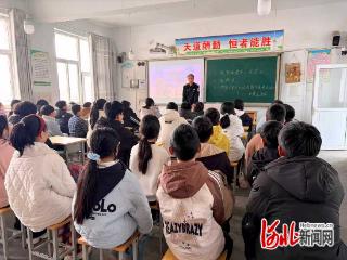 深泽县大贾庄学校举行法治副校长聘任仪式