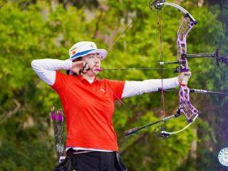 逆风中的箭：从黄河科技学院走出的全国纪录创造者马舒佳