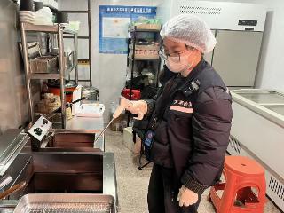 精准快检筑牢防线 专业守护“云端”食安