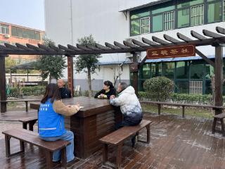 三碗茶社里的悦诚故事一：一壶清茶化干戈，邻里共筑和谐情