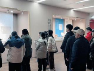 济宁市任城区阜桥街道小闸口社区开展“探寻文脉根脉 传承文化薪火”活动