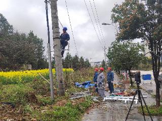 凯里供电局：优化电网结构提升供电能力锦屏梨安线即将投运