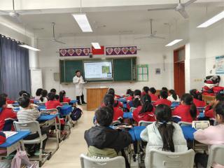 阳信县流坡坞镇卫生院开展食品安全与营养健康知识科普宣传活动